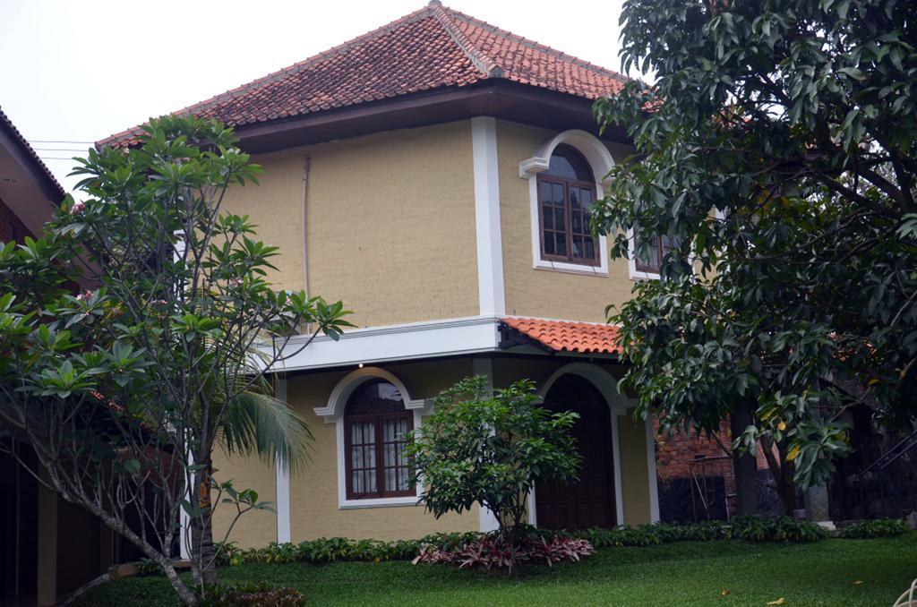 Hotel Bumi Cikeas Sentul Bogor Zewnętrze zdjęcie