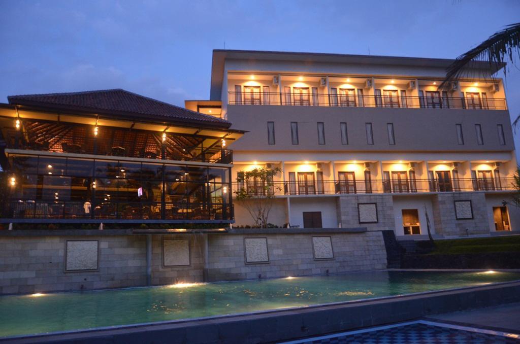 Hotel Bumi Cikeas Sentul Bogor Pokój zdjęcie