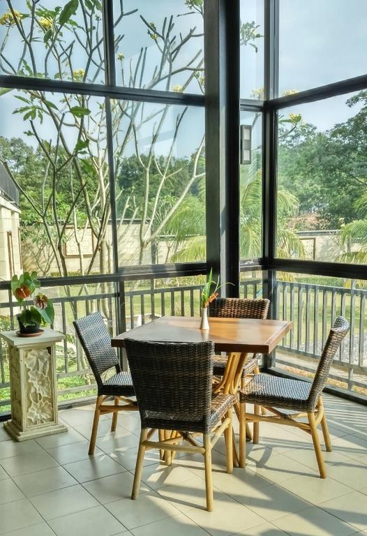 Hotel Bumi Cikeas Sentul Bogor Zewnętrze zdjęcie