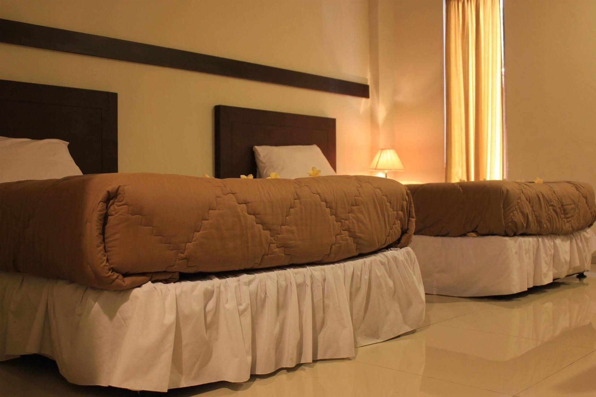 Hotel Bumi Cikeas Sentul Bogor Zewnętrze zdjęcie