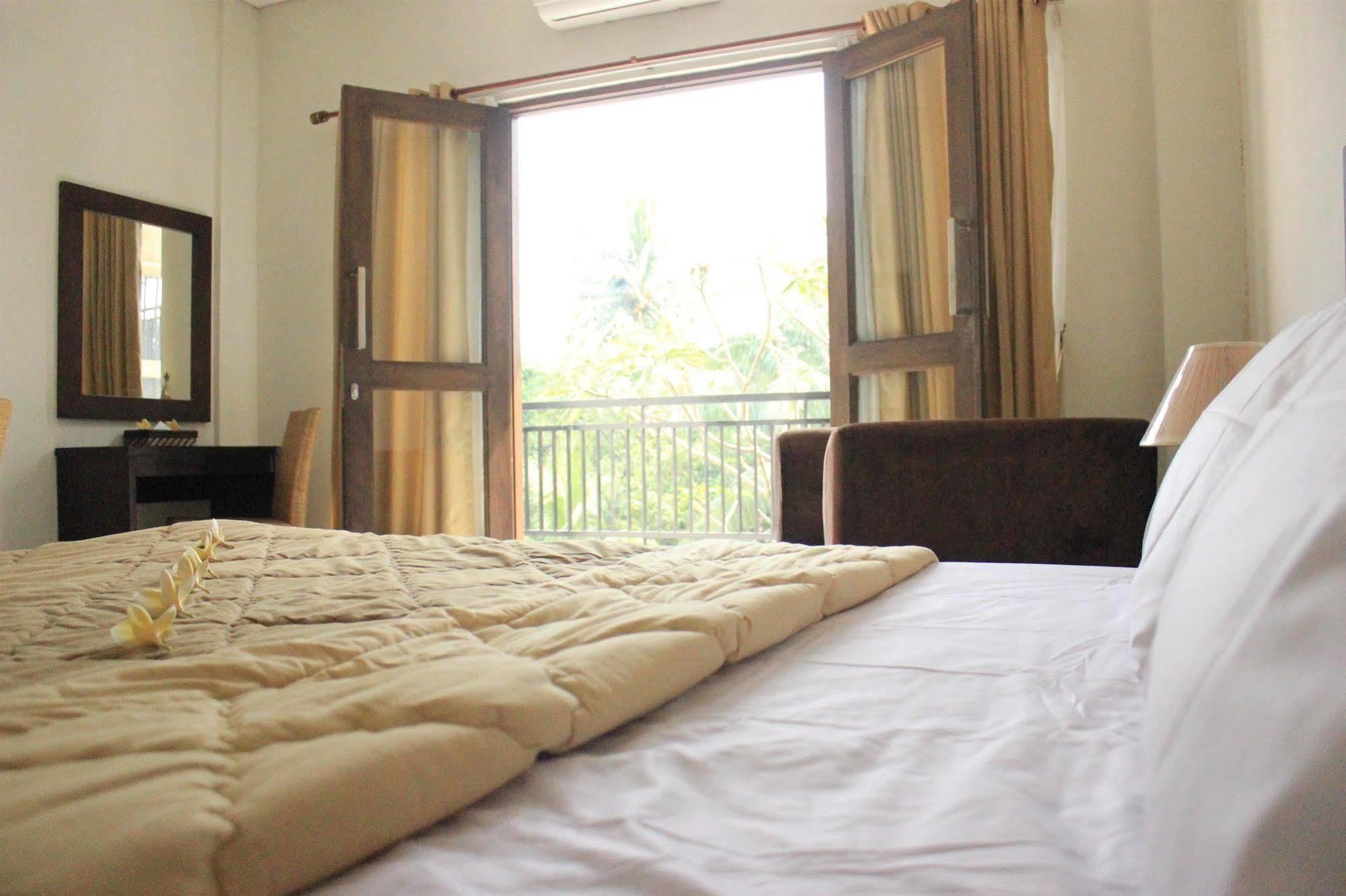 Hotel Bumi Cikeas Sentul Bogor Zewnętrze zdjęcie