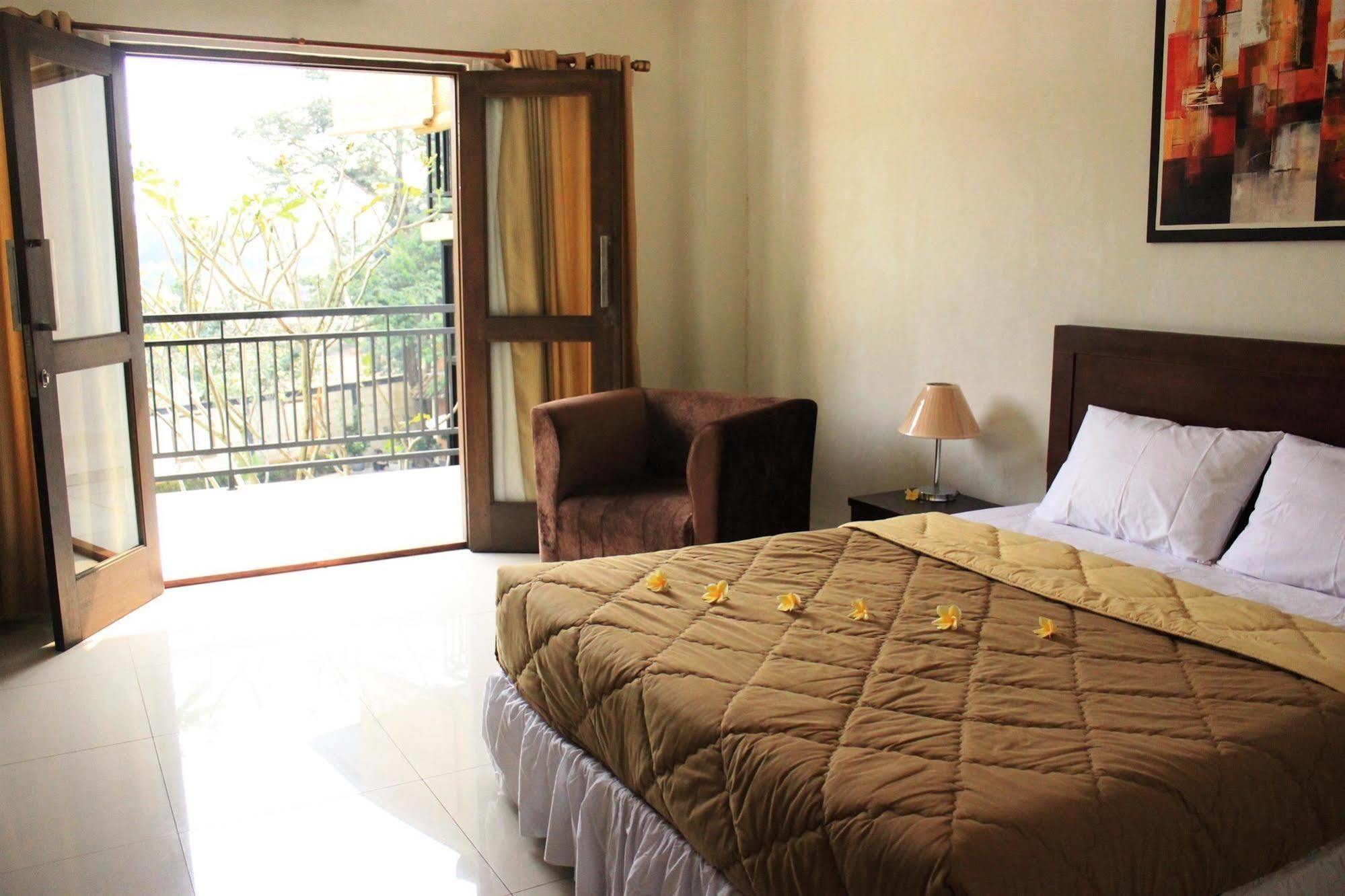 Hotel Bumi Cikeas Sentul Bogor Zewnętrze zdjęcie