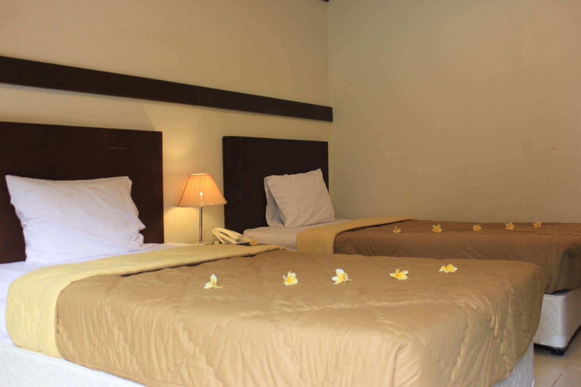 Hotel Bumi Cikeas Sentul Bogor Zewnętrze zdjęcie